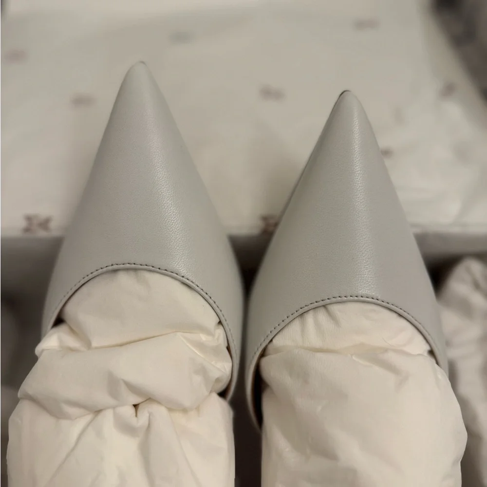 Amina Muaddi White Slingback (Holli 70) - Picture 5 of 6